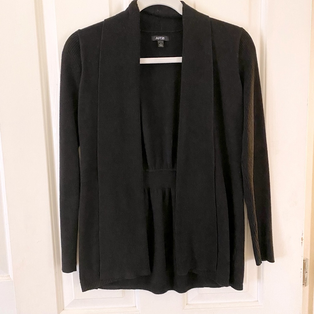 Women’s Open Front Cardigan in Black size Small